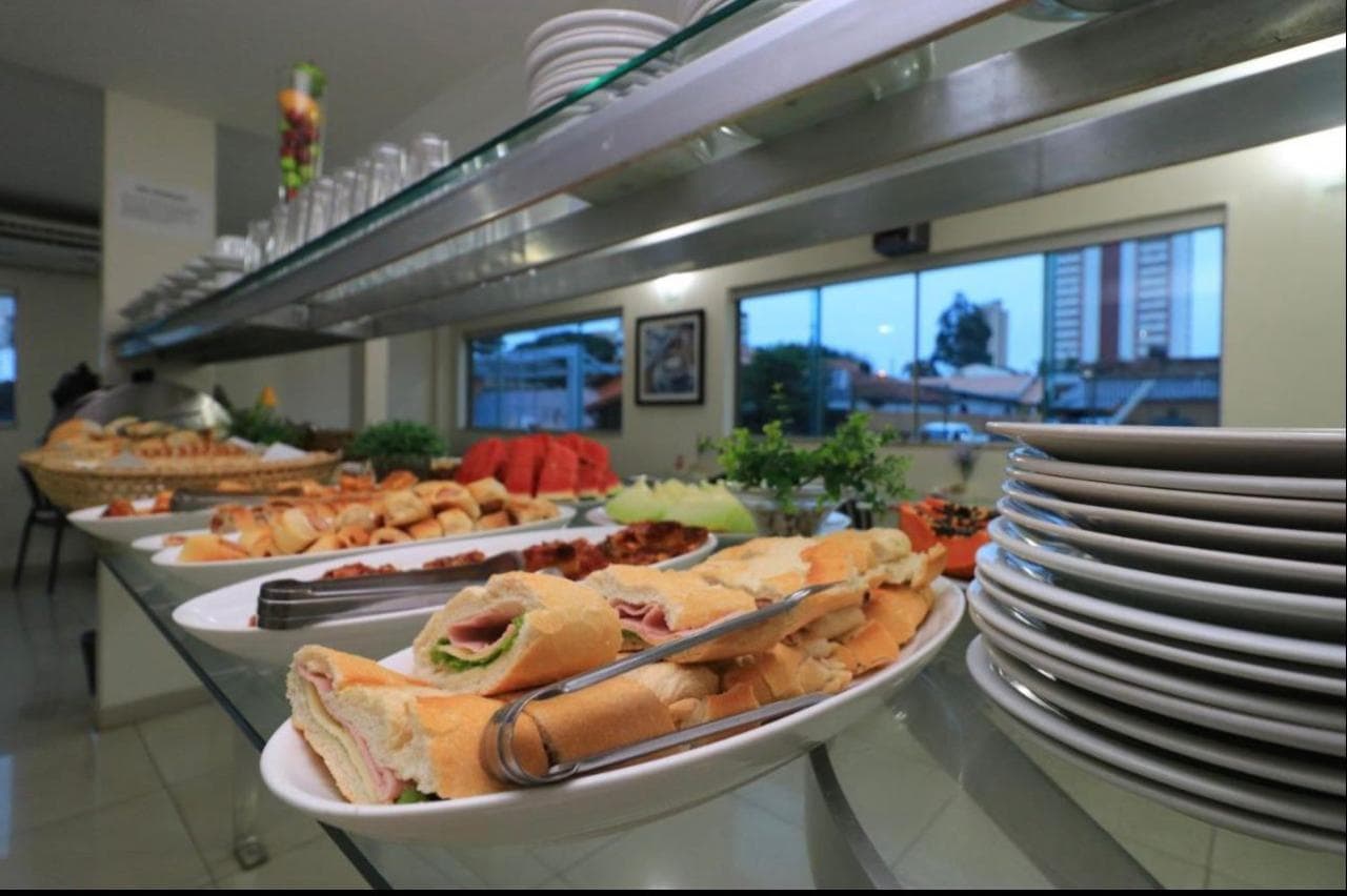 Mesa do café da manhã