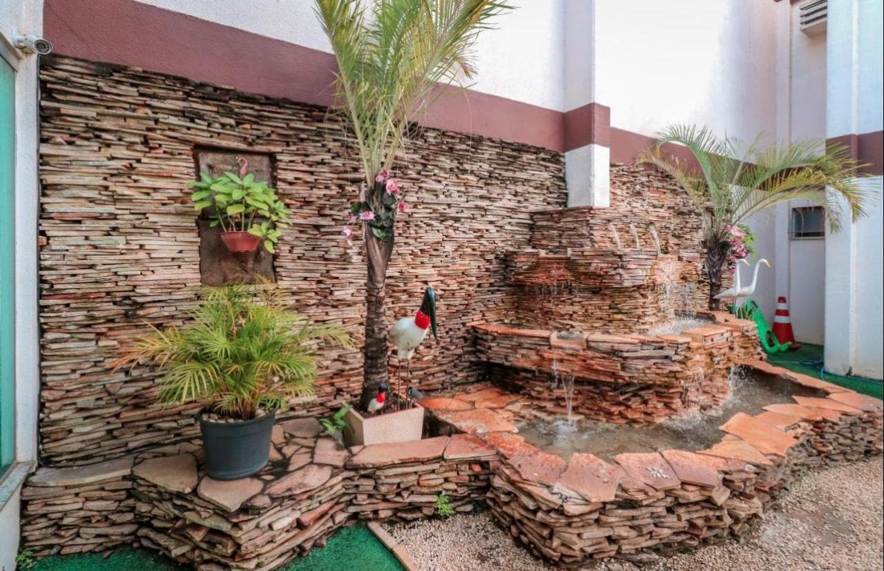 Decoração com cascata