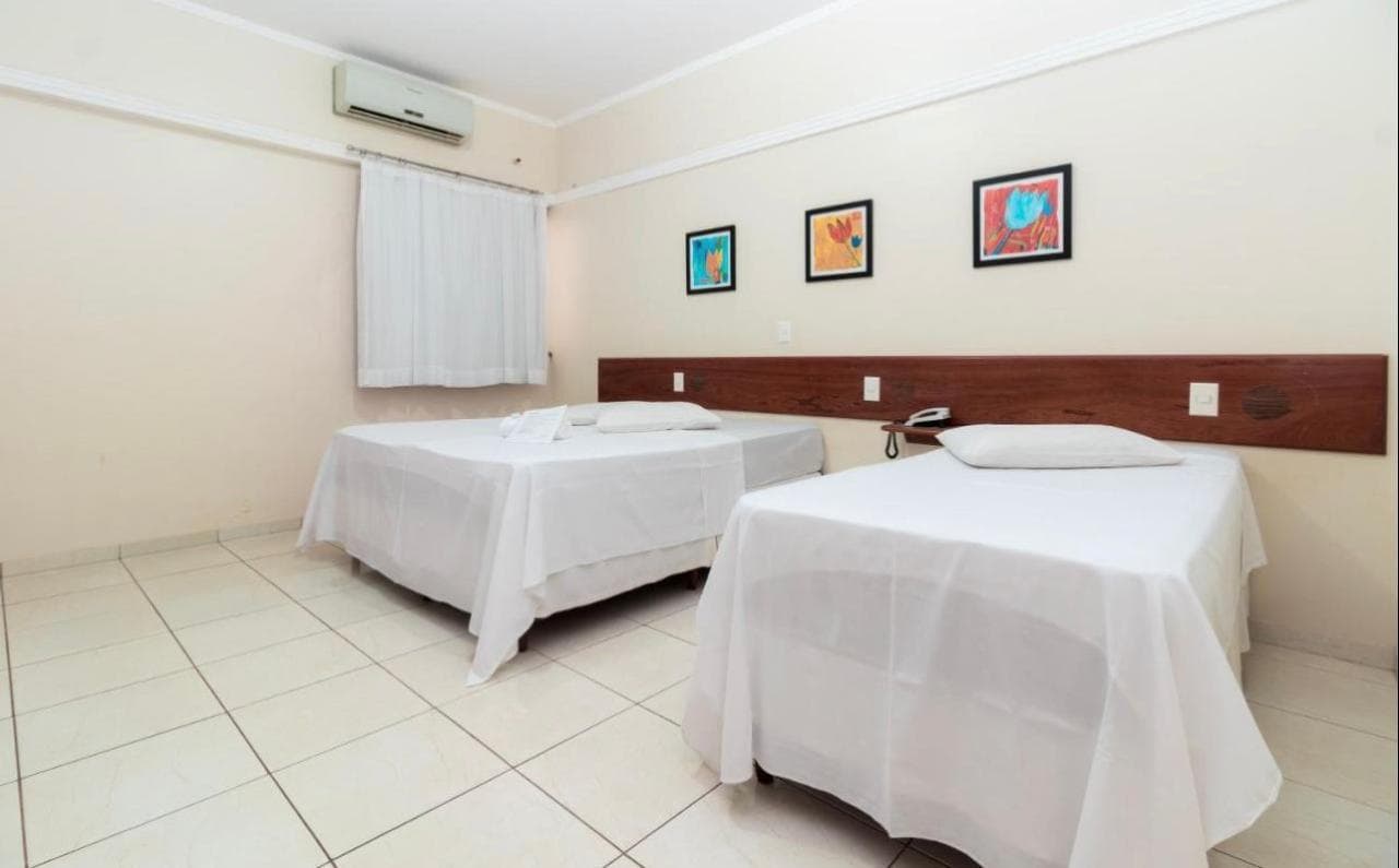 Fachada do Hotel Turis